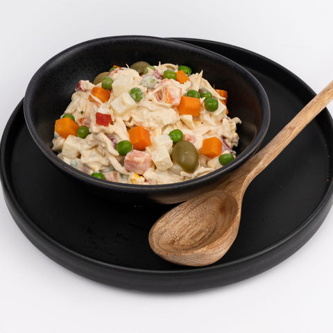Ensaladilla rusa con pollo